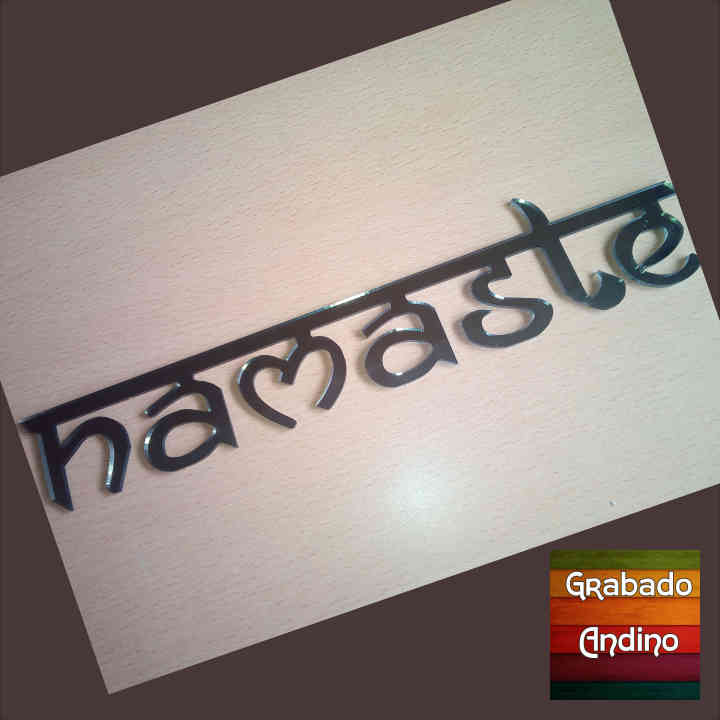 cuadro namaste en palabra