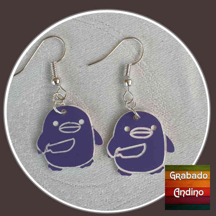 aretes pinguino asesino