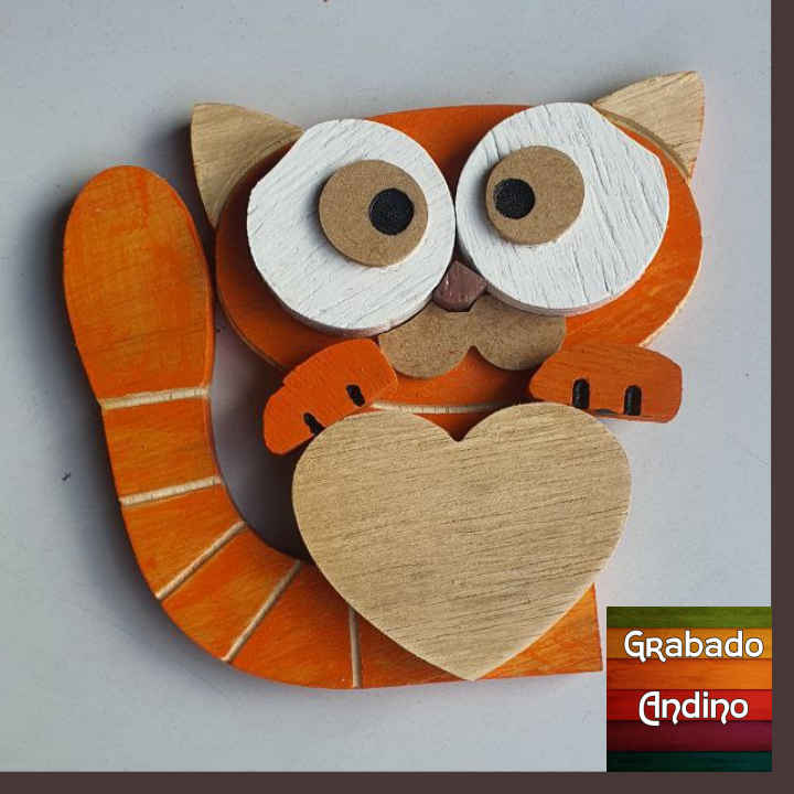 cuadro gato gatito con corazòn