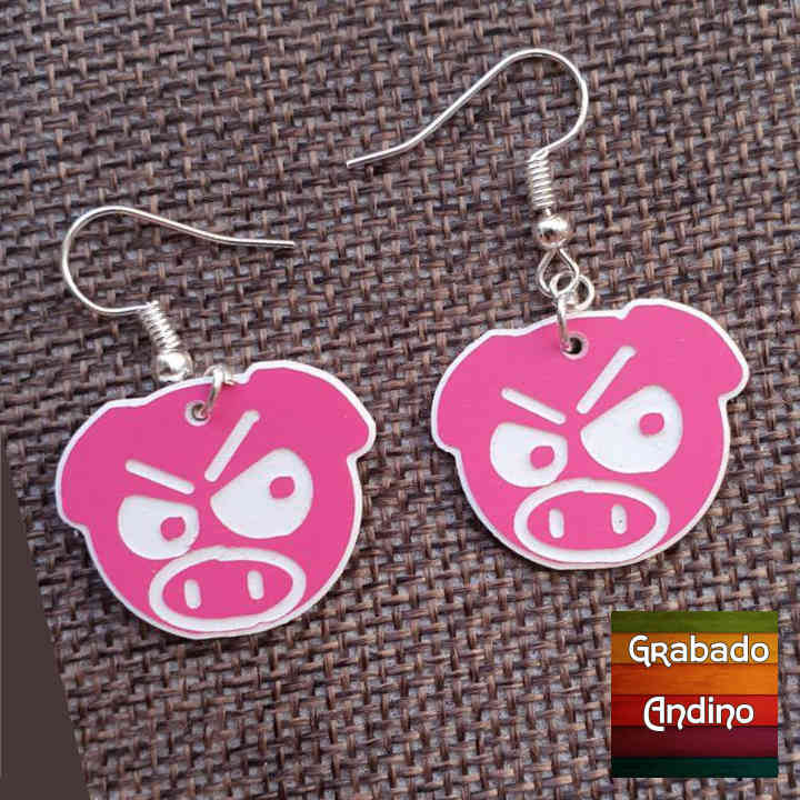 aretes cerdito molesto