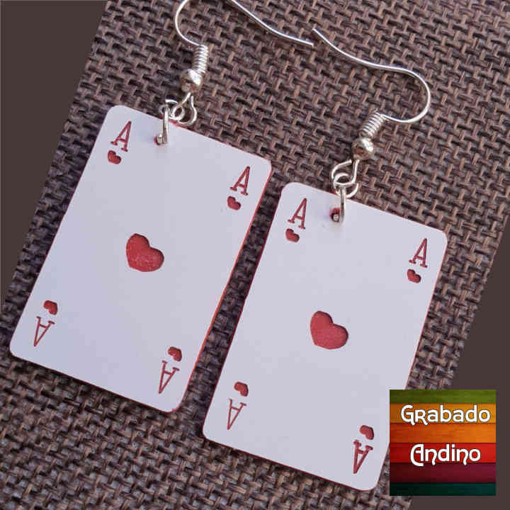 aretes As de corazones