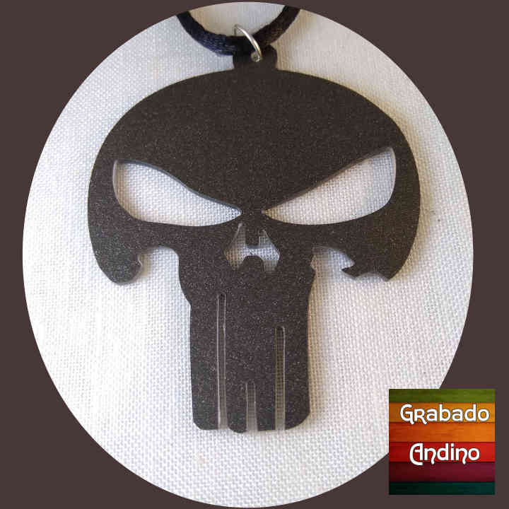 collar calavera punisher