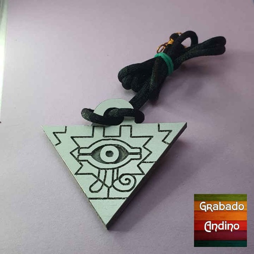 [cova27] collar yu-gi-ho piramide con ojo de horus